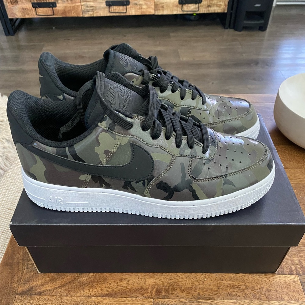 Nike Air Force 1 Low - Camo Olive